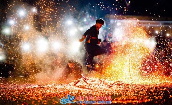 Hồ Sơ Giải Mã Lễ Hội Nhảy Lửa Pà Thẻn: Tiếng Gọi Shaman Giáo, Mật Mã Y Sinh Học & Masterclass Đạo Diễn Phim Tài Liệu