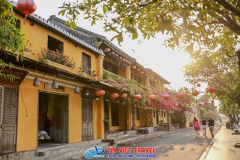 Du Lịch Chậm Hội An: Lần Theo Mạch Ngầm Di Sản, Khảo Cứu Phong Thổ & Cẩm Nang Lữ Hành Nguyên Bản