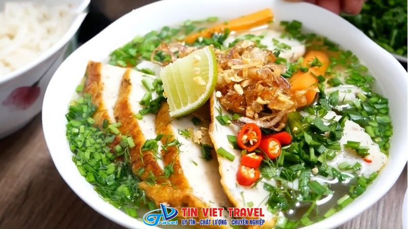 banh canh cha ca