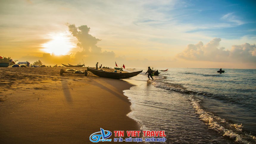 hoang hon tren ho tram