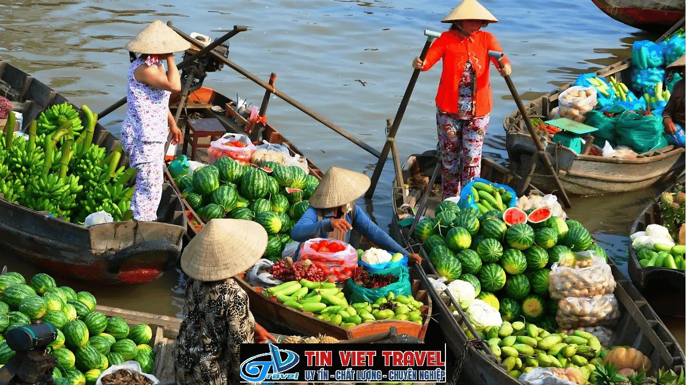 chợ nổi phong điền