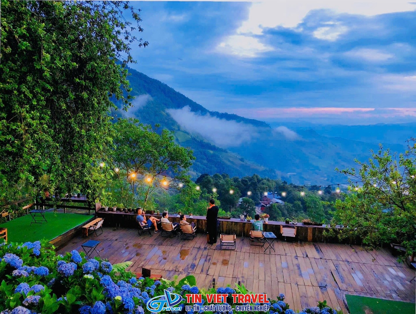 Bản Sin Suối Hồ