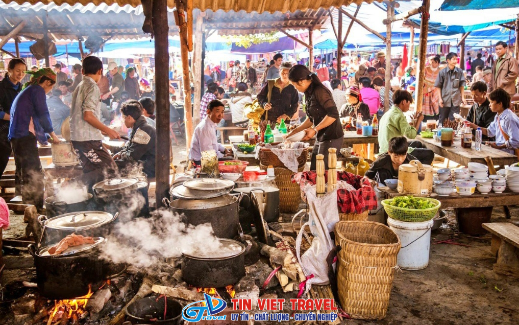 chợ phiên Tây Bắc