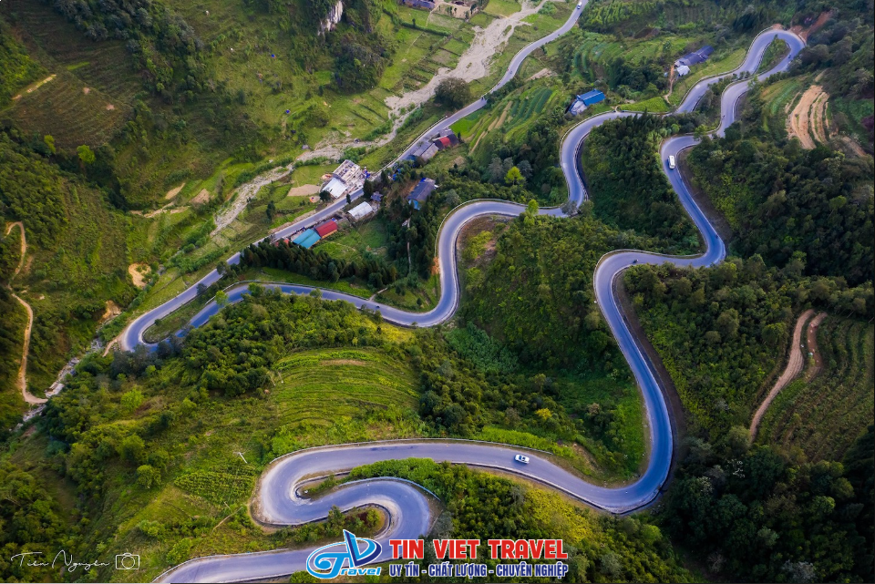 Cung đường Đồng Văn – đèo Mã Pì Lèng – Mèo Vạc