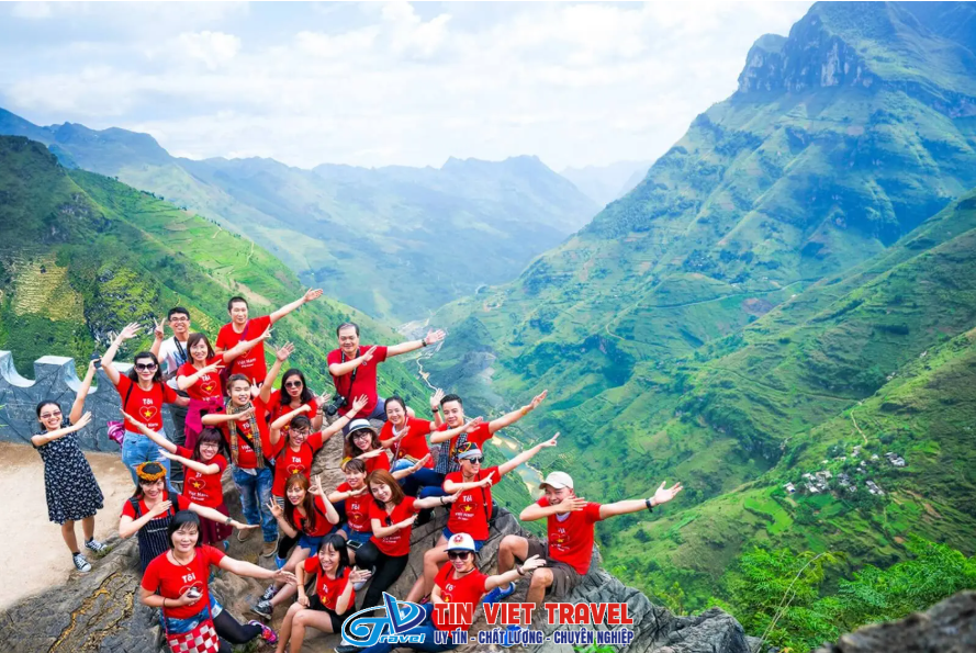 phượt đèo Mã Pí Lèng Hà Giang sông Nho Quế