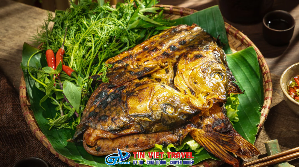 Pa Pỉnh Tộp (Cá suối nướng)