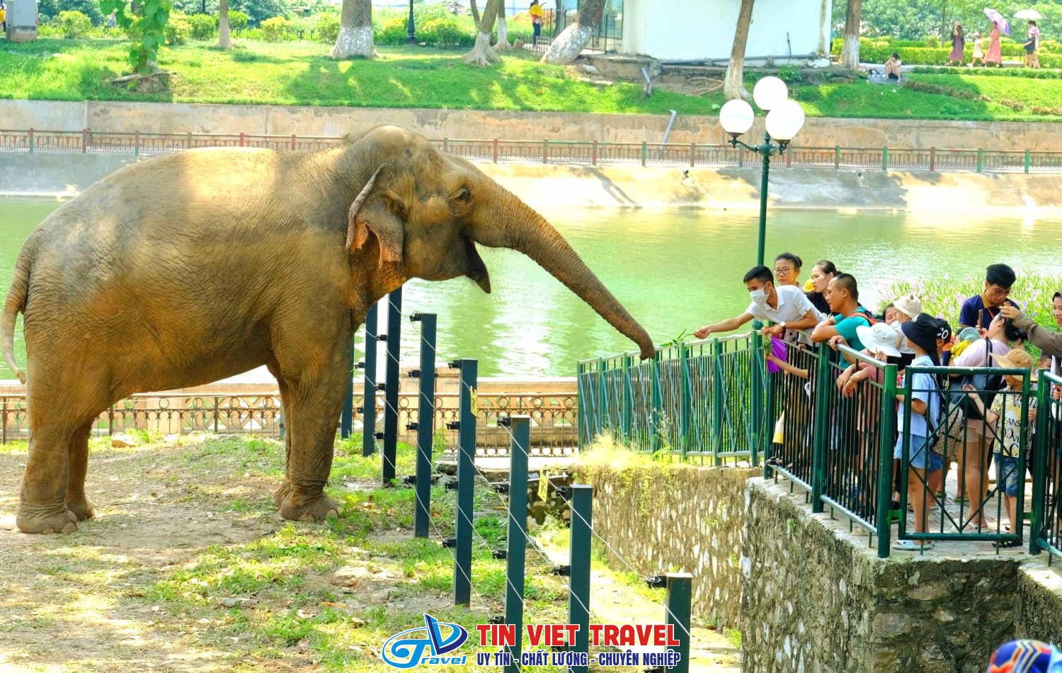Công viên Thủ Lệ