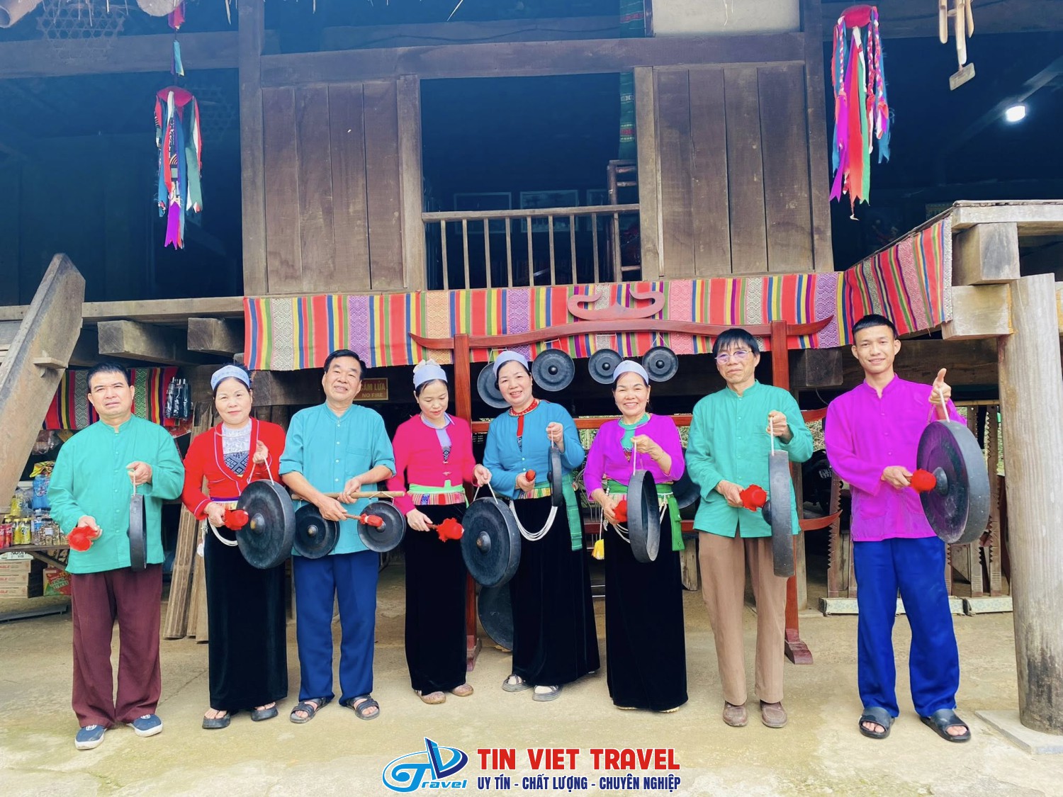 LÀNG VĂN HOÁ CÁC DÂN TỘC VIỆT NAM