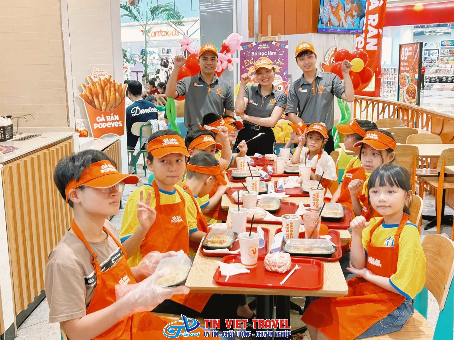 TOUR HỌC SINH TRẢI NGHIỆM LÀM ĐẦU BẾP NHÍ POPEYES...
