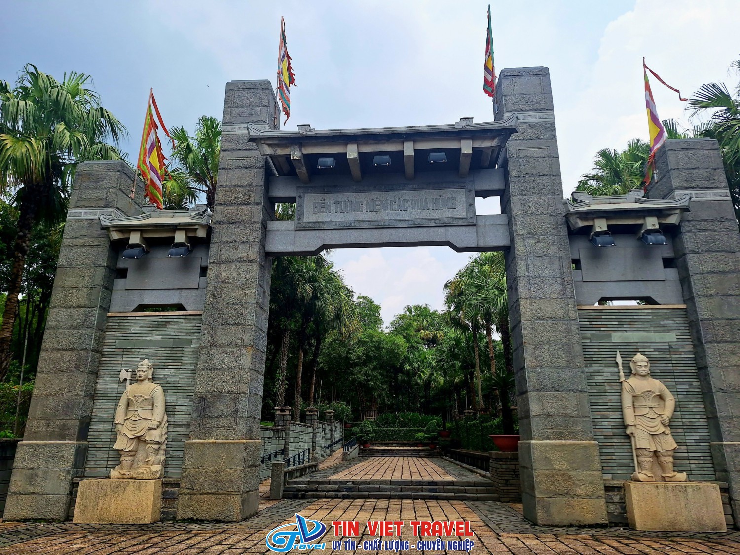 khu tưởng niệm Đền Hùng Q9